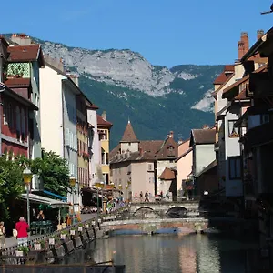 Otel Des Alpes **