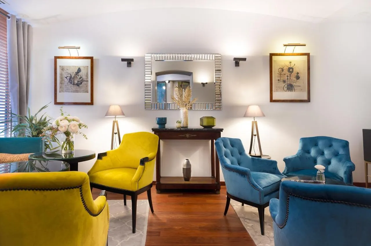 ***  Hotel Delavigne Paris Frankrike