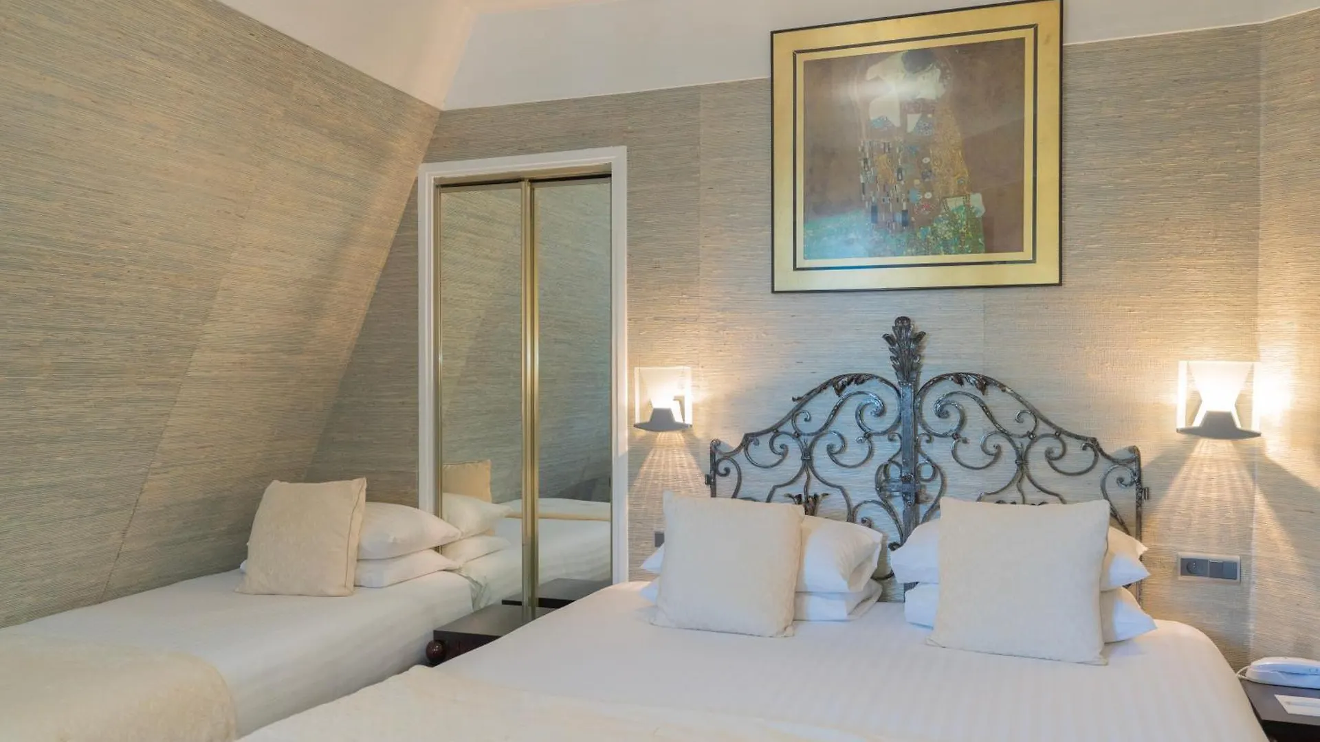 Hotel Delavigne Paris Frankrike